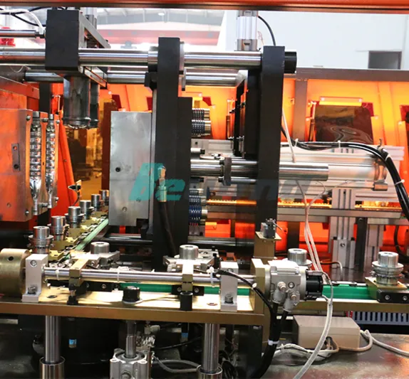 Экструзионные выдувные машины BY-250306 для производства бутылок из PET 2