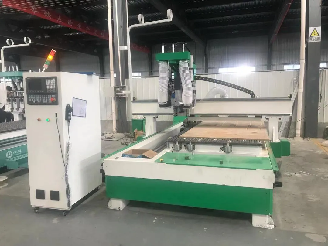 Машина для изготовления мебели с ЧПУ, гравировка, резка 1325 ЧПУ фрезер 6