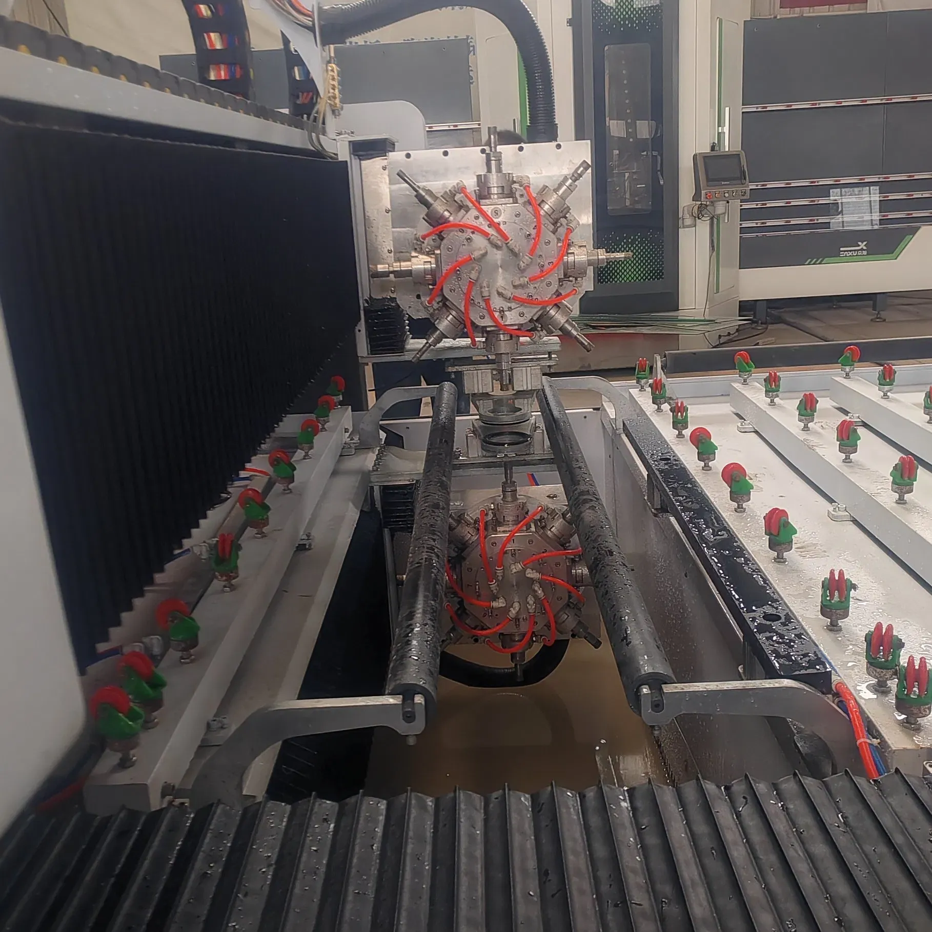 Машина для резки и фрезерования стекла ZXLB-ZX1200 2