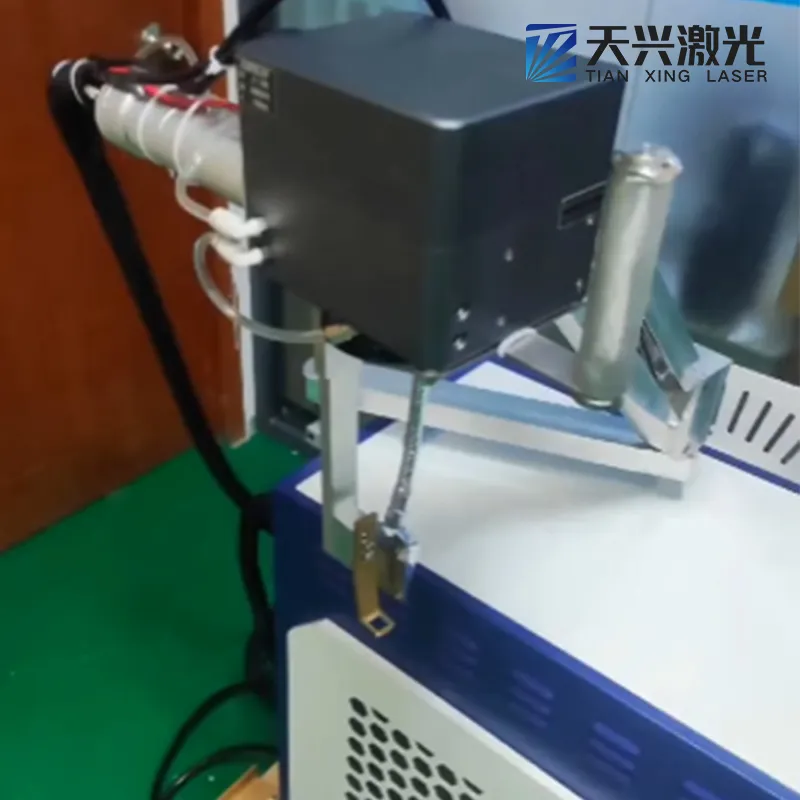 Профессиональная ручная вибрирующая лазерная сварочная машина 6