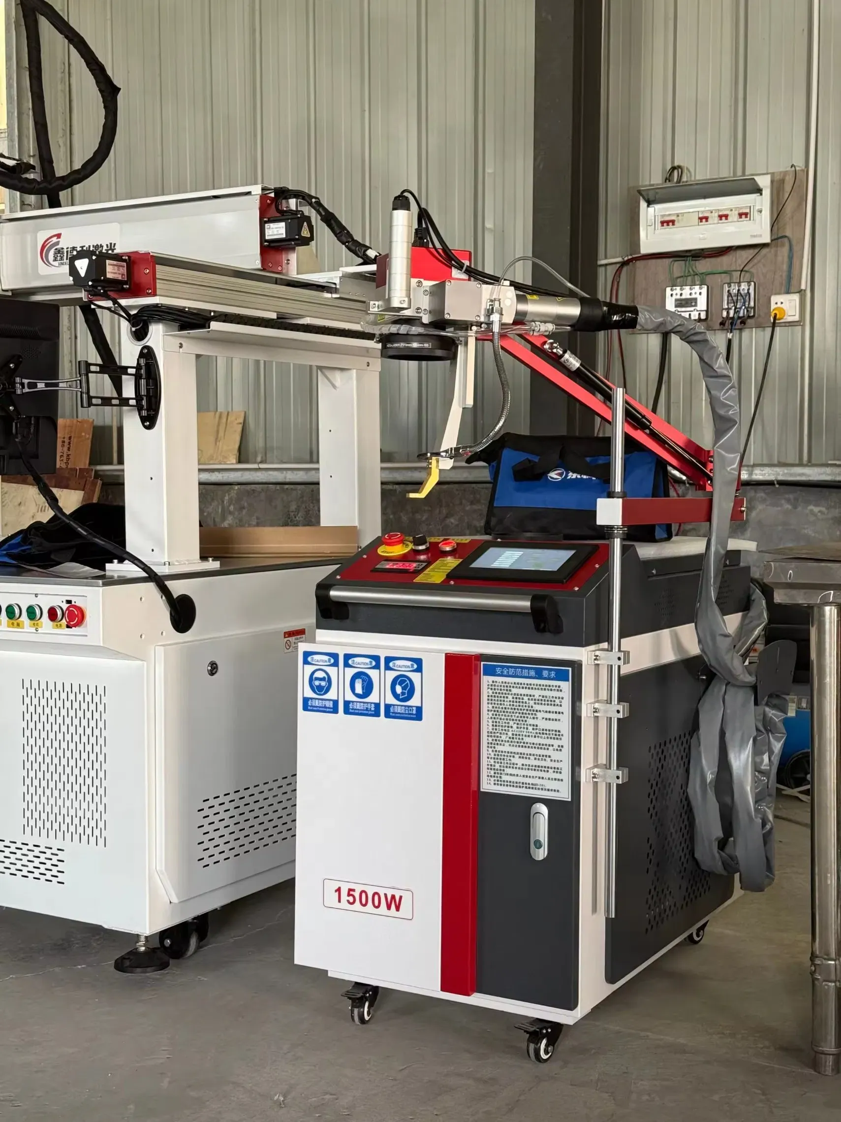 Профессиональная ручная вибрирующая лазерная сварочная машина 2