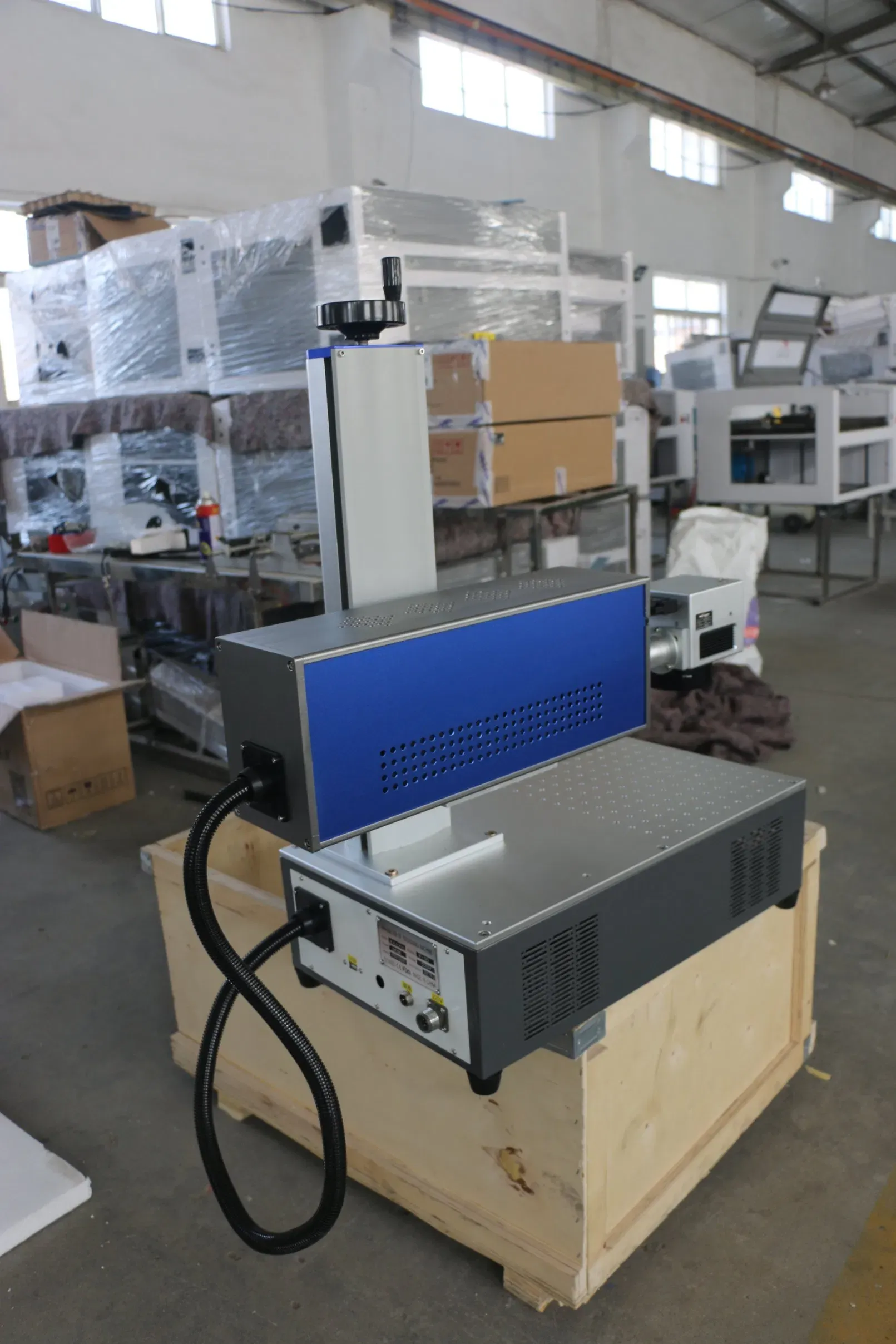 Профессиональный лазерный маркировочный станок CO2 30W/40W/100W 6