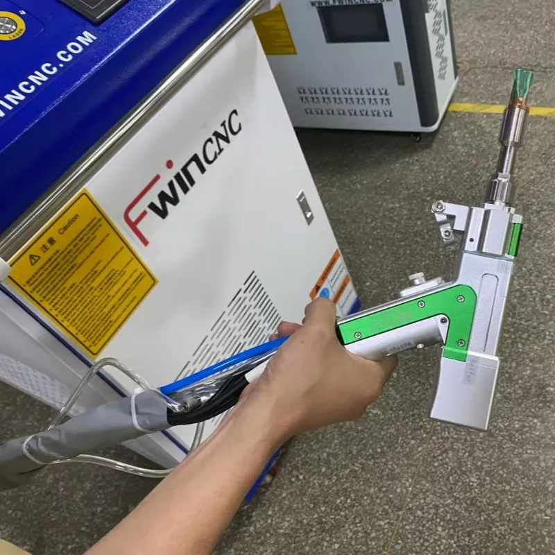 Портативная лазерная сварочная машина 4 в 1 с мощностью 1500 Вт, 2000 Вт, 3000 Вт для металла 2