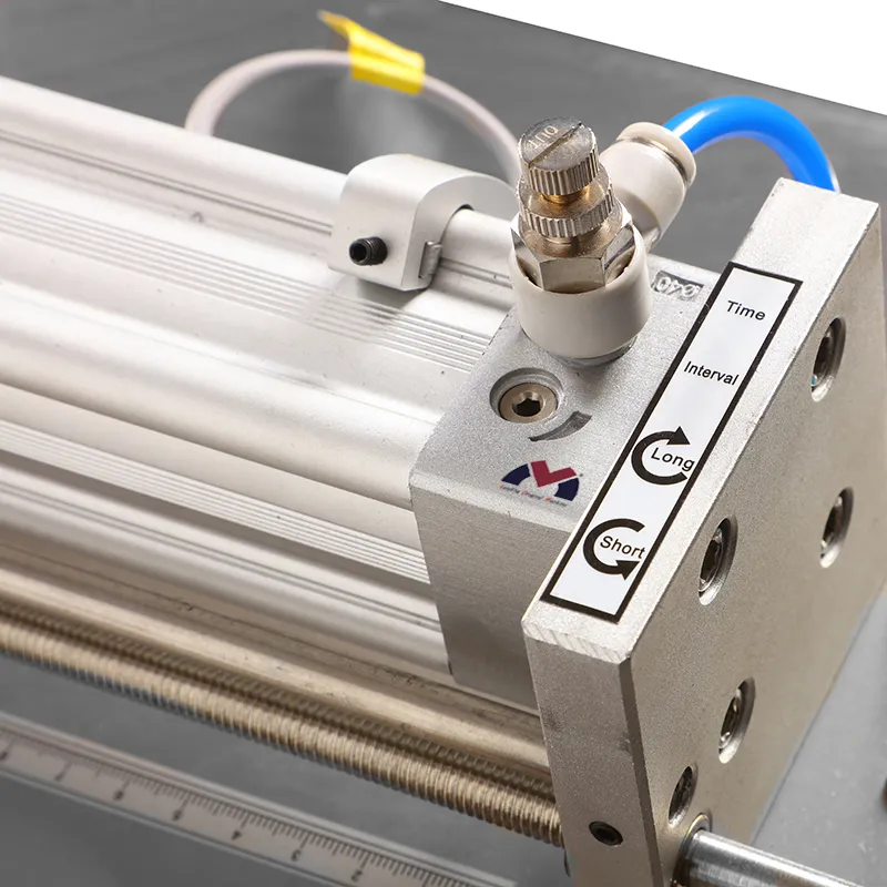 Высококачественная машина для заполнения арахисовым маслом с поршневым насосом 3