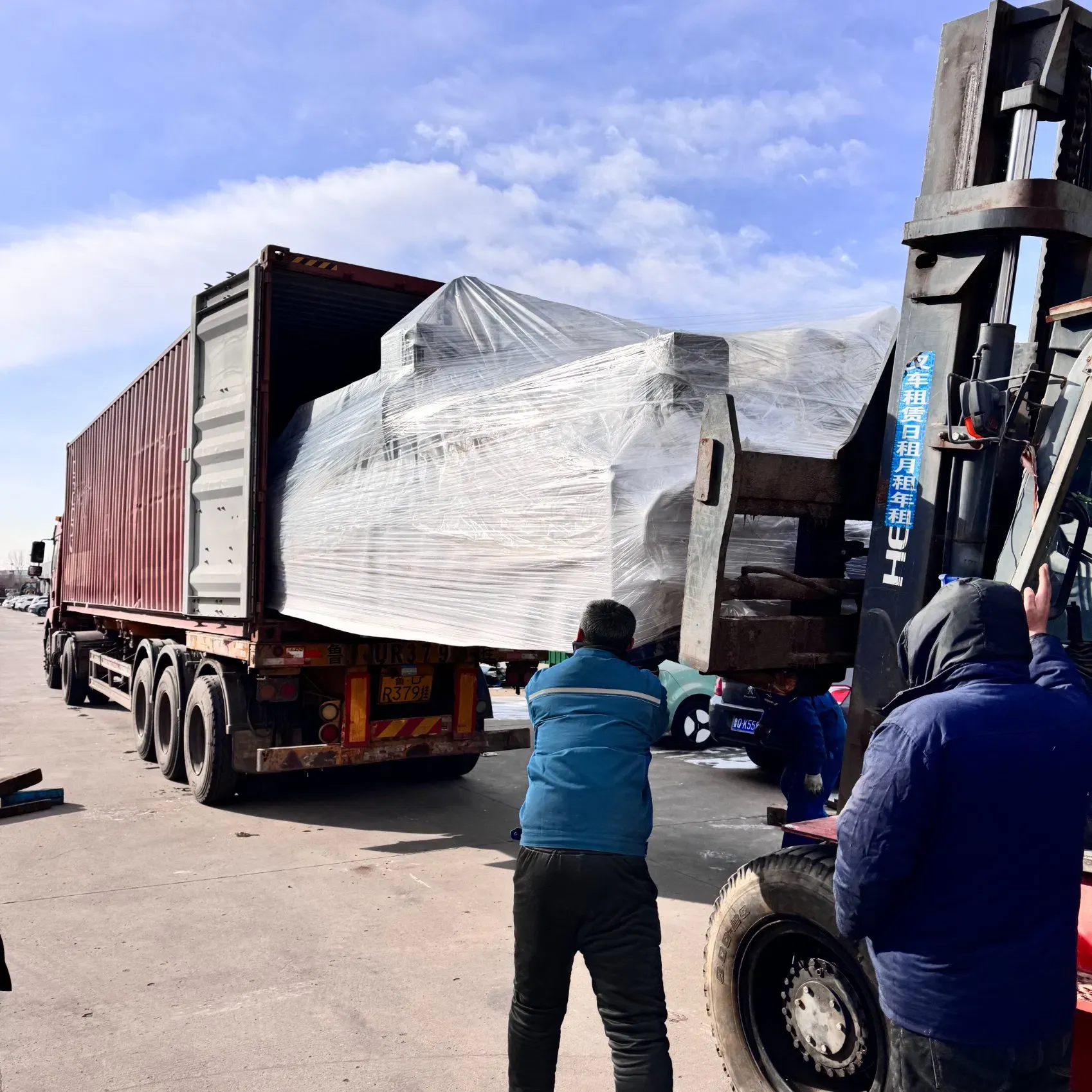 Высокопроизводительная фрезерная машина для нарезки стекла 4