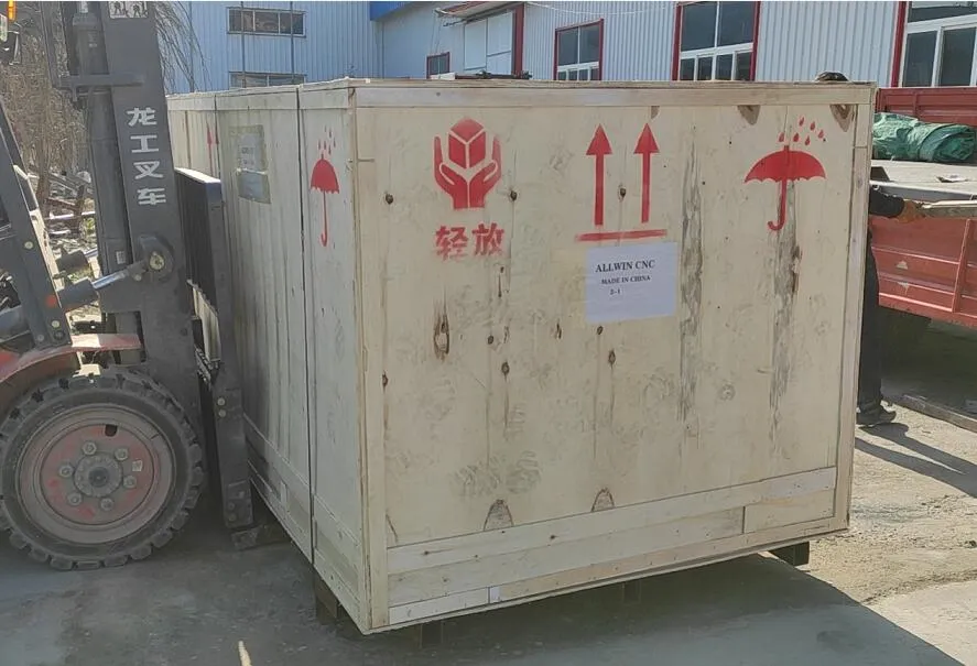 Высокоточный настольный волоконный лазерный резак для нержавеющей стали 6