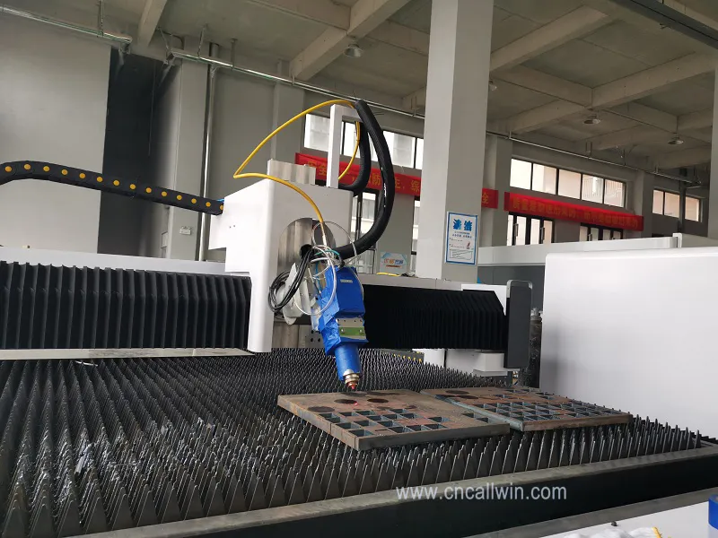 Профессиональный лазерный резак для металла 1500X3000mm 2000X3000mm 2