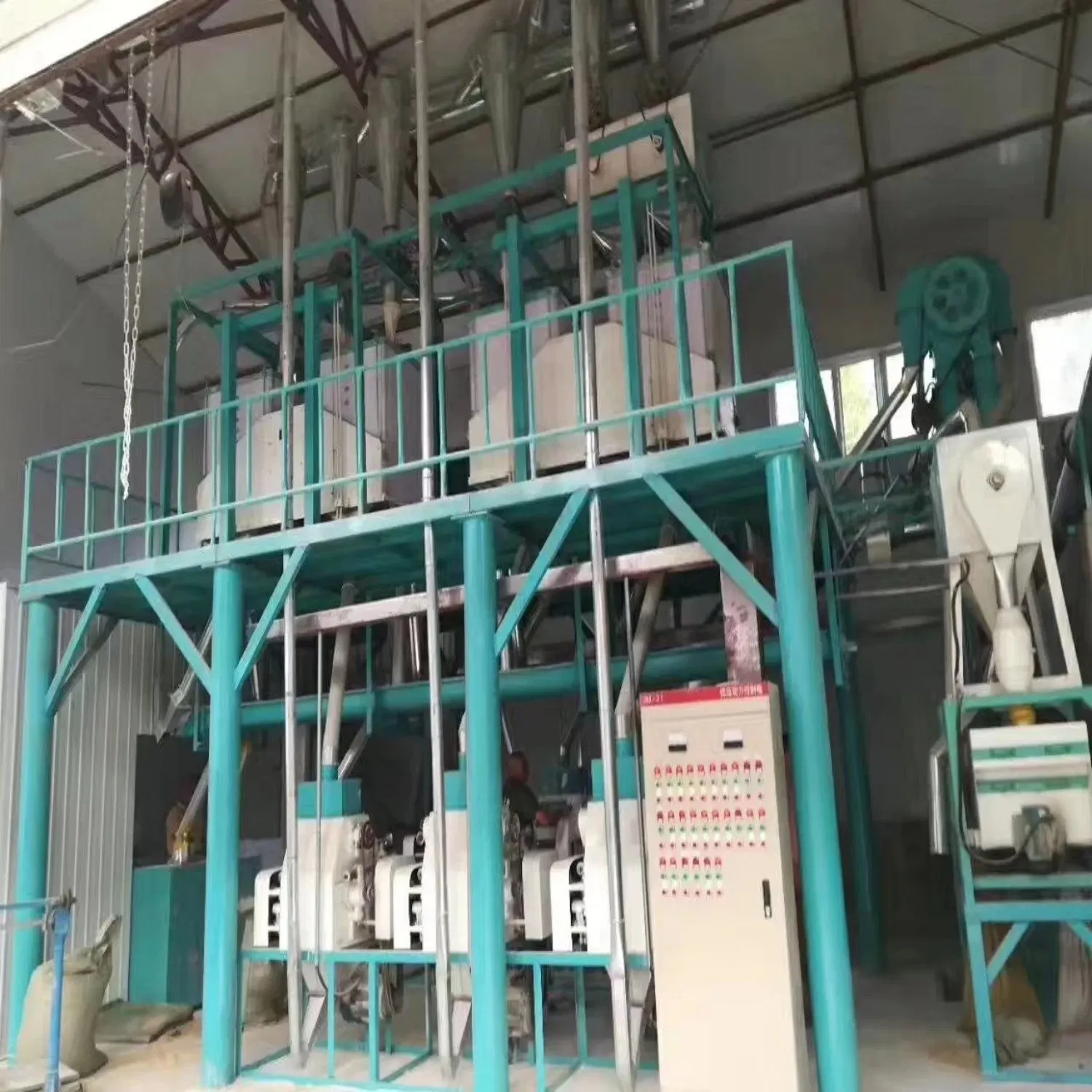 Высокопроизводительная мельница для кукурузной муки 40 тонн в день 4