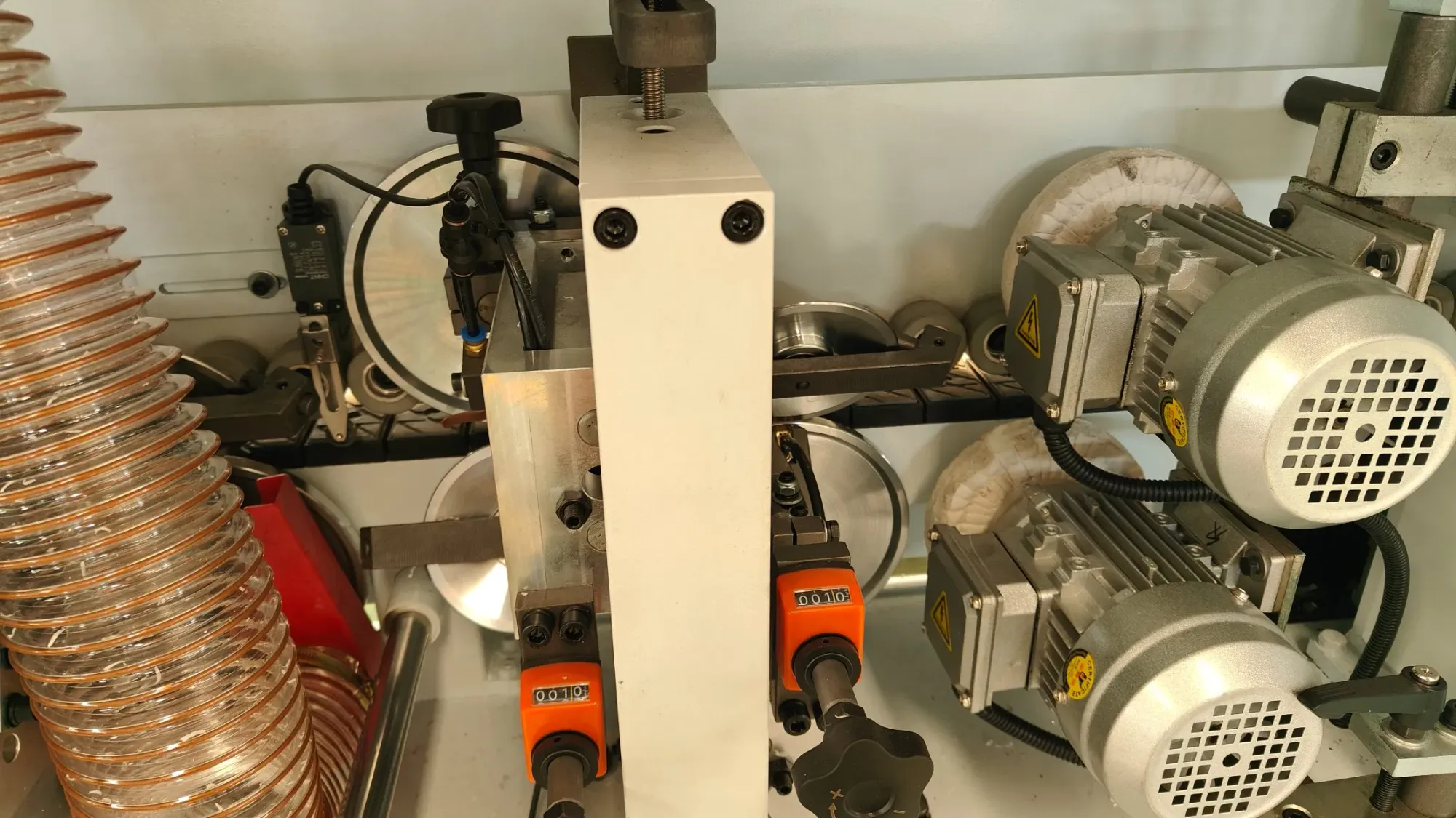 Профессиональная машина для кромочной обработки 5