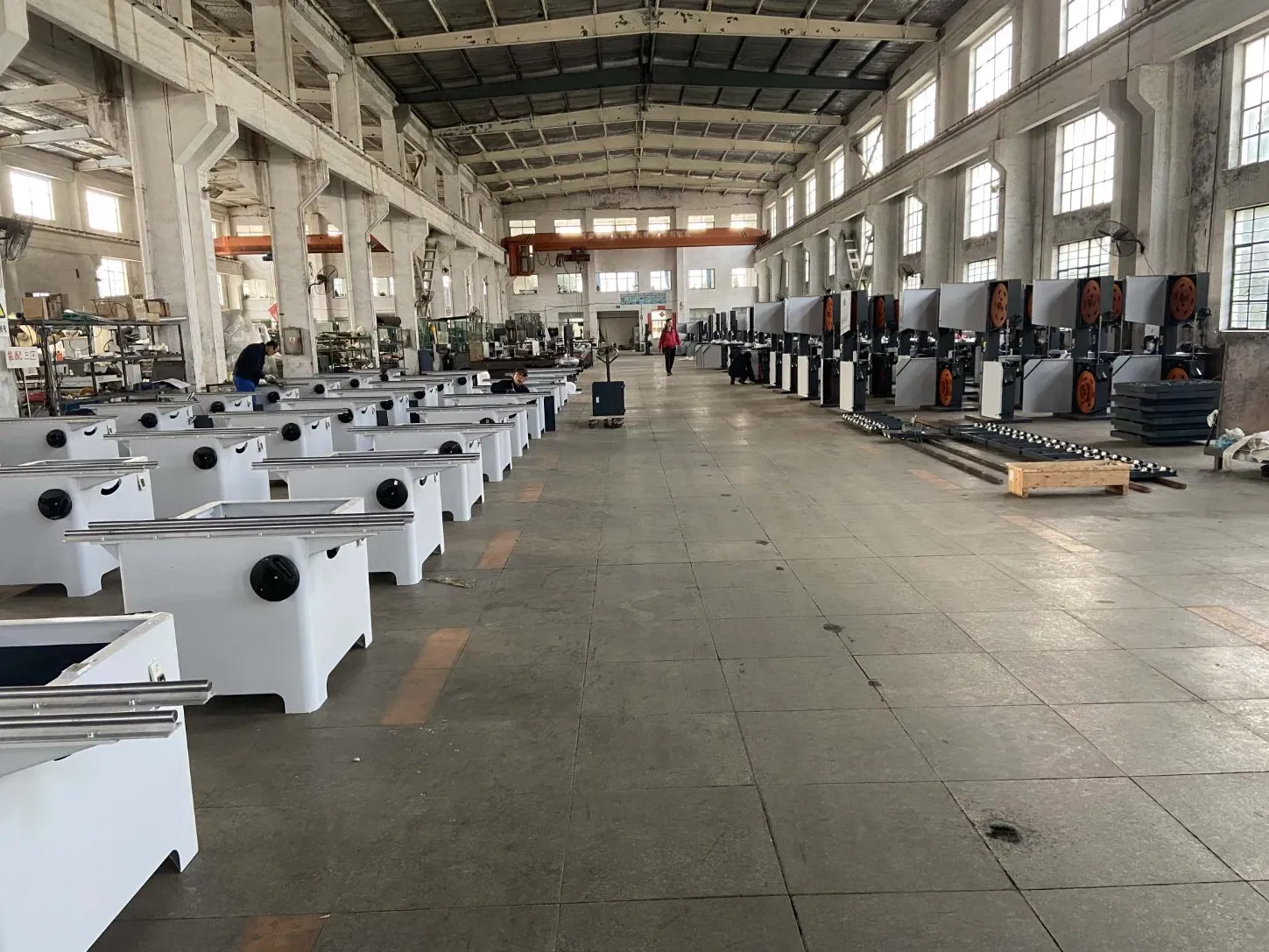 Высококачественная вертикальная ленточная пила для резки дерева 5