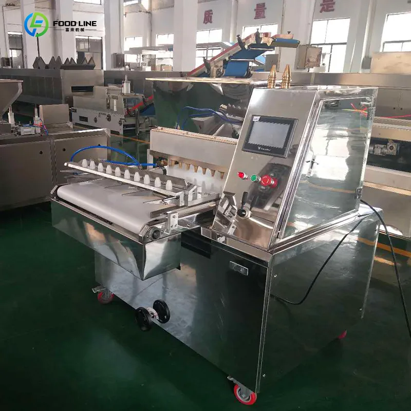 Автоматическая машина для нарезки и выпечки печенья 4