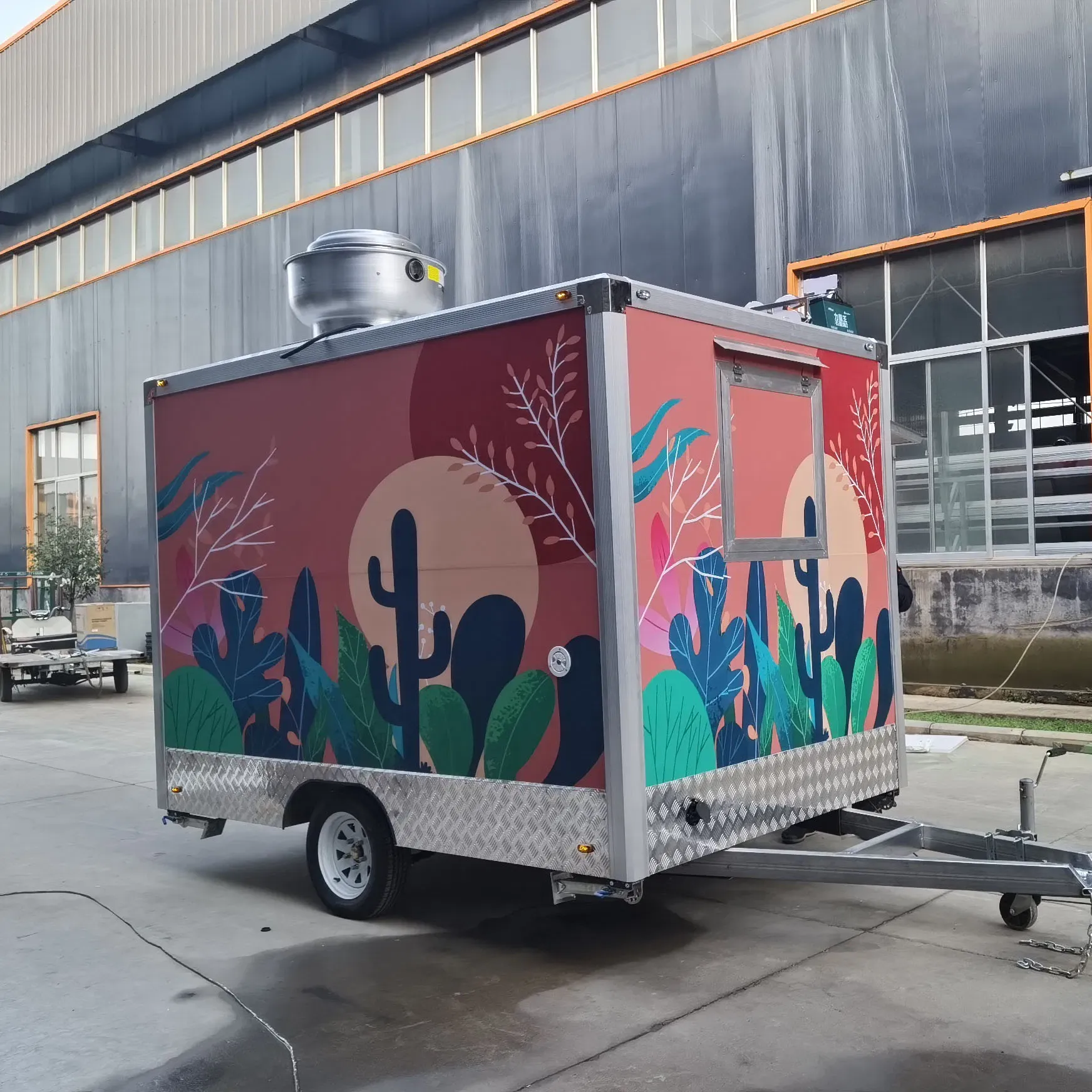 Мобильный прицеп для пищевых продуктов, фудтрак с полной кухней 5