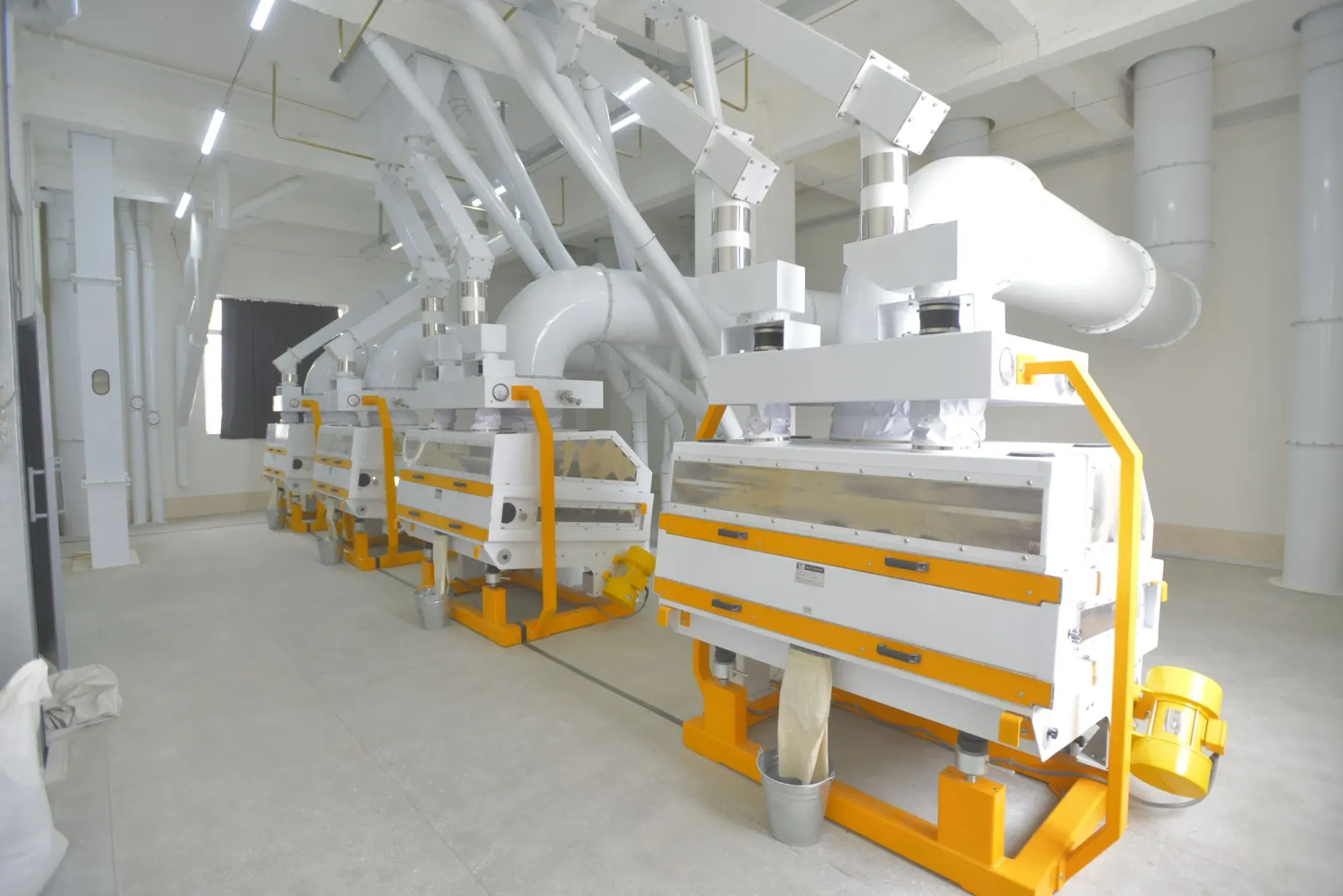 Машина для удаления примесей из пшеничного зерна 3