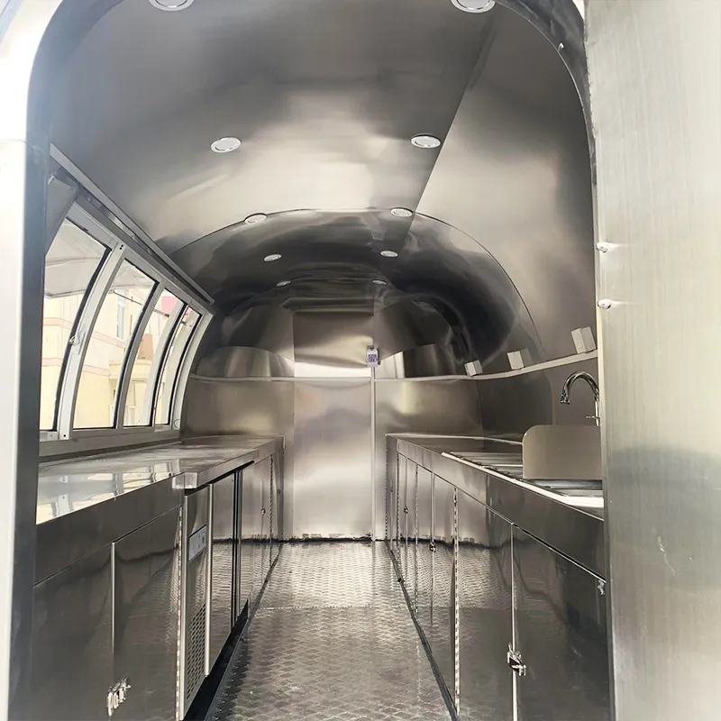 Профессиональный уличный коммерческий фуд-трак 2