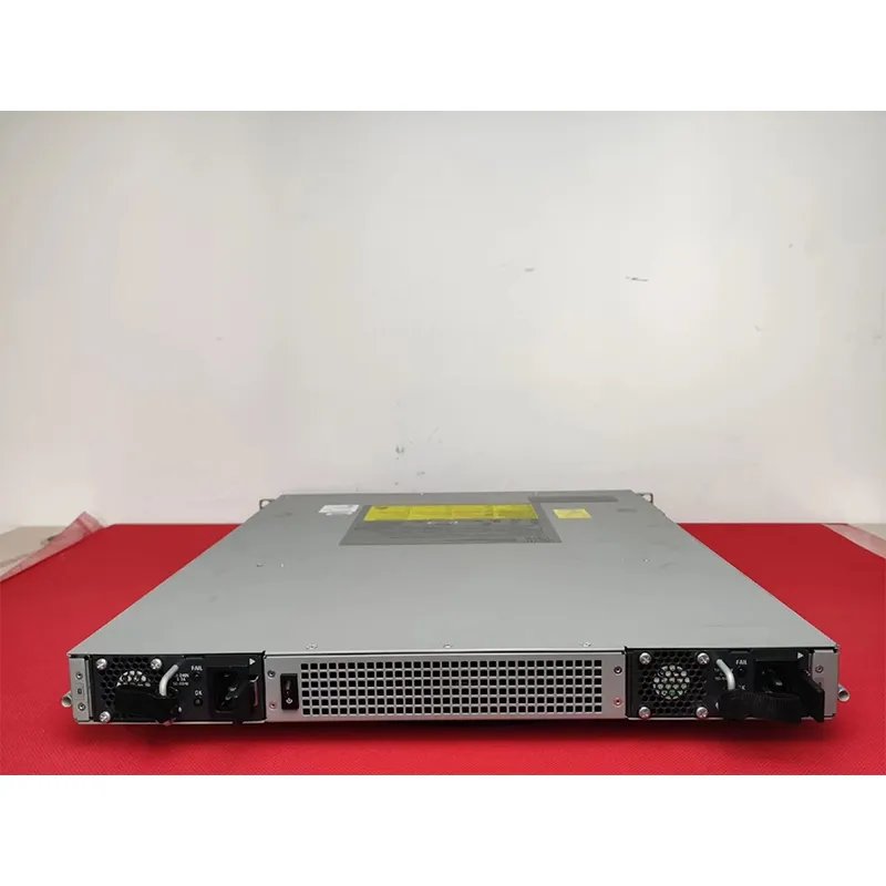 Маршрутизатор Cisco ASR 1001-X с 8 портами гигабитного Ethernet 3
