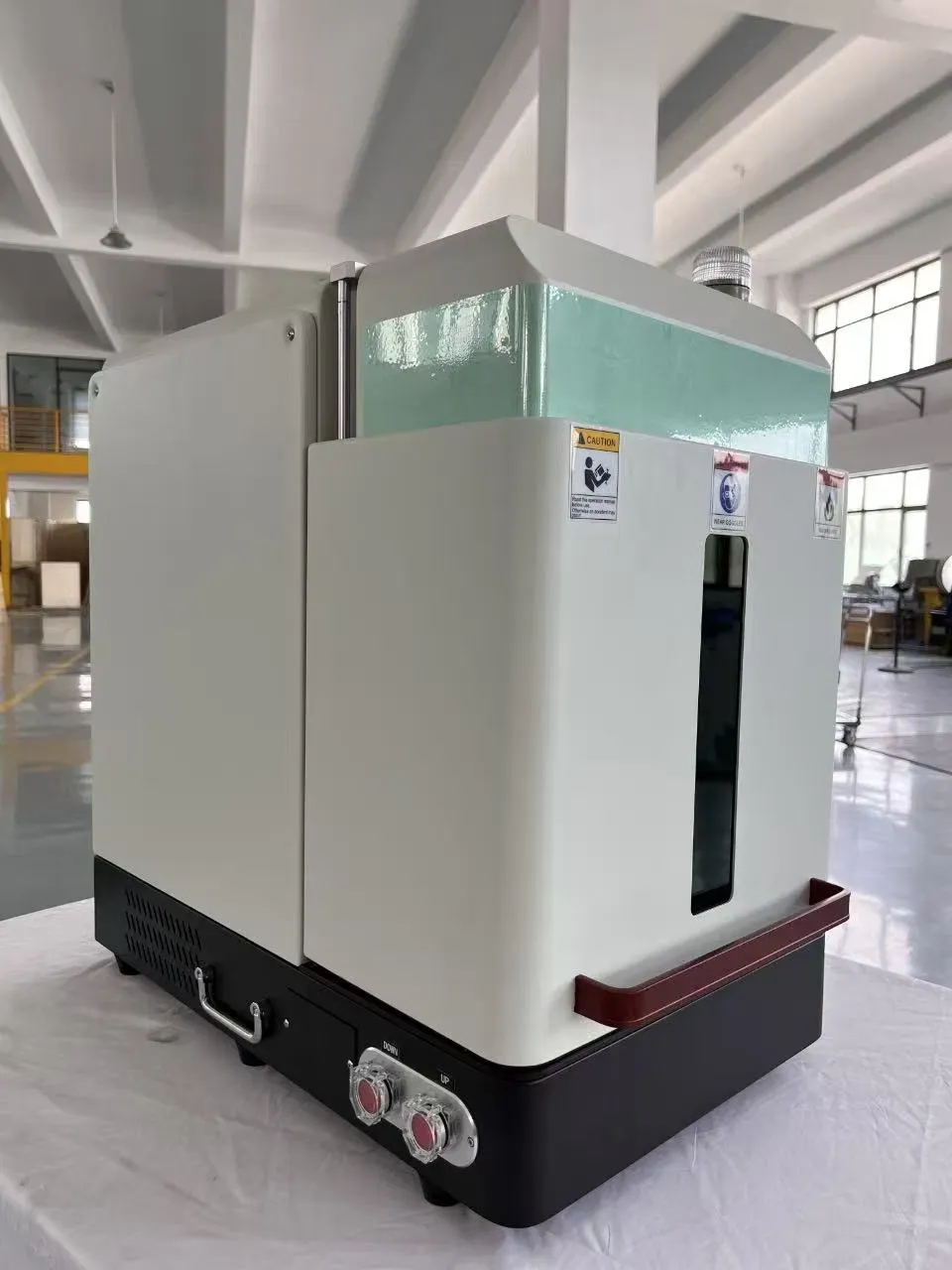 Профессиональная лазерная маркировочная машина 100W с Гальво головой 2