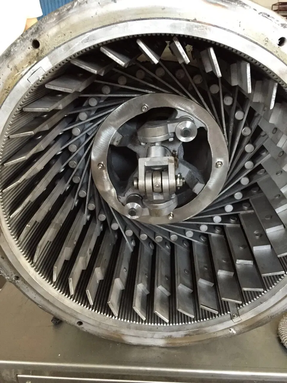 Профессиональный шоколадный меланжер для лабораторного использования 2