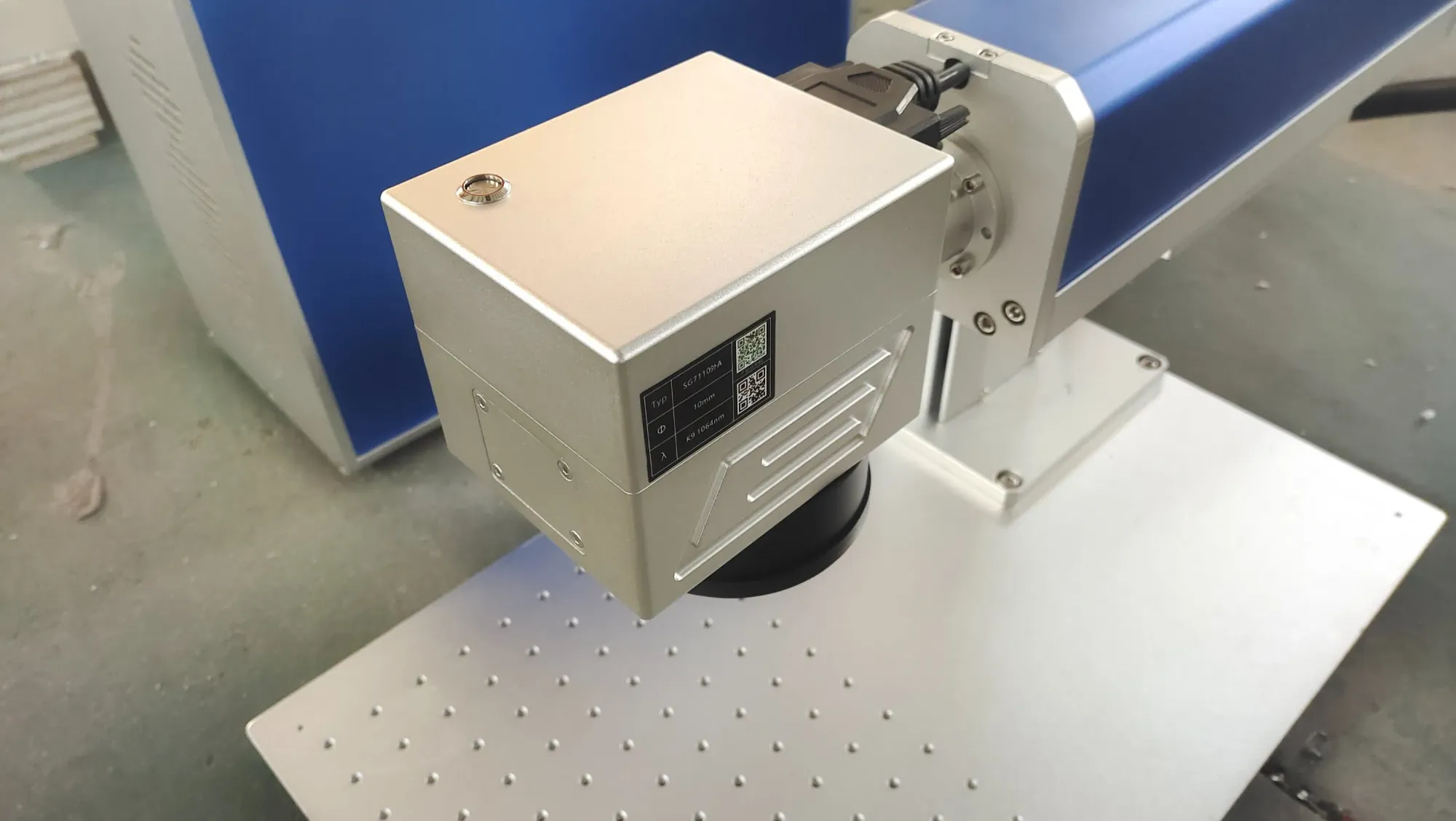 Профессиональный лазерный принтер 60W JPT MOPA с кольцевым ротационным оригинальным программным обеспечением Ezcad 4