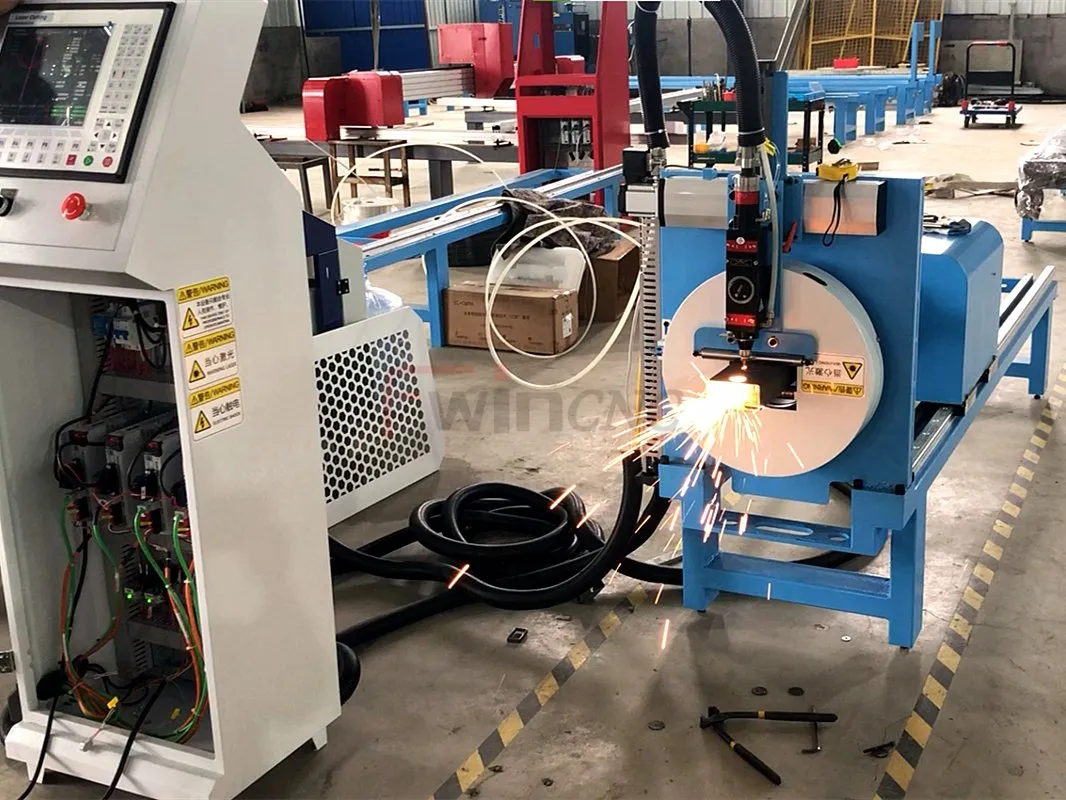 Профессиональный металлический трубный волоконный лазерный резак для 6m квадратной прямоугольной трубы 2