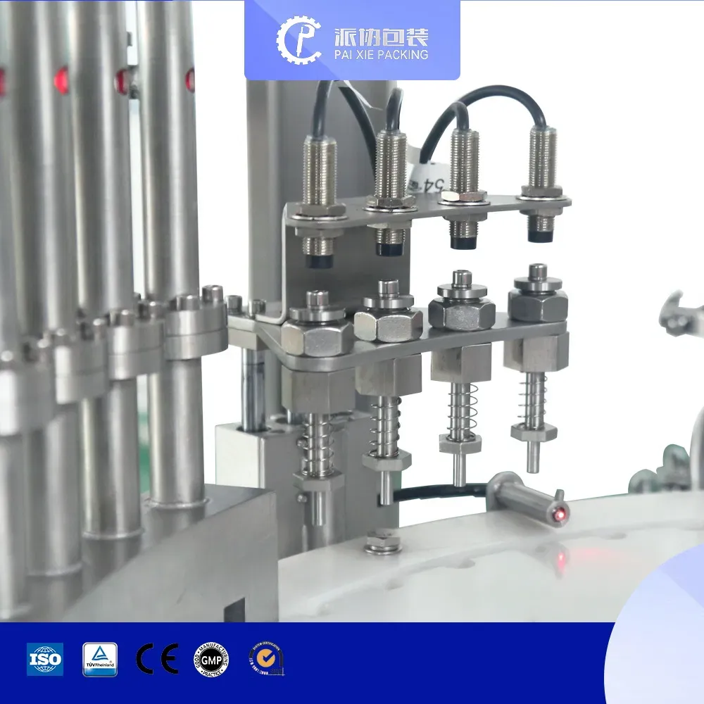 Автоматическая машина для заполнения маленьких бутылочек с духами 4