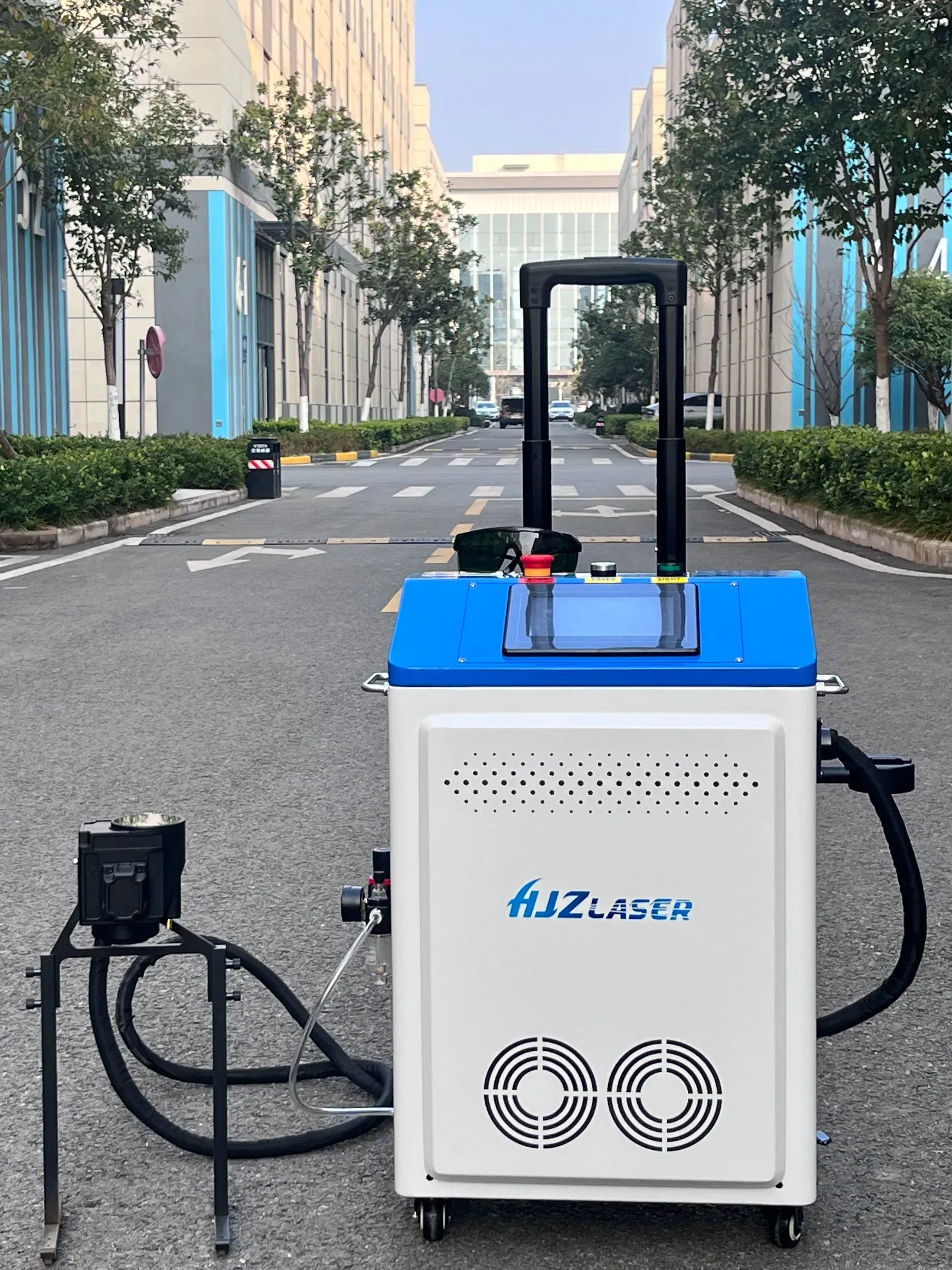 Профессиональная лазерная машина для очистки металла и дерева