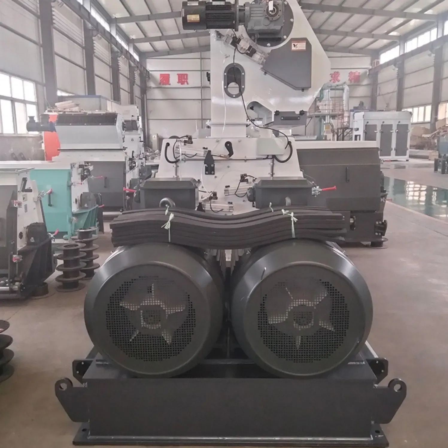 Надежная мукомольная мельница с двойным роторным измельчителем