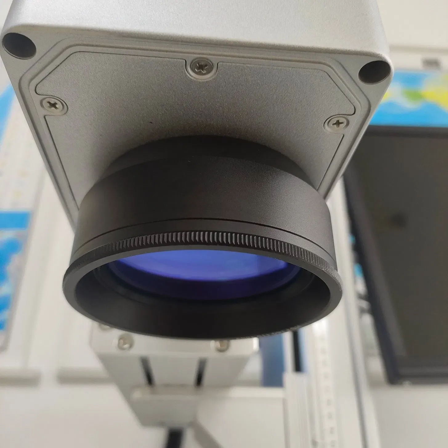 Профессиональная лазерная маркировочная машина XH-C-20W 3