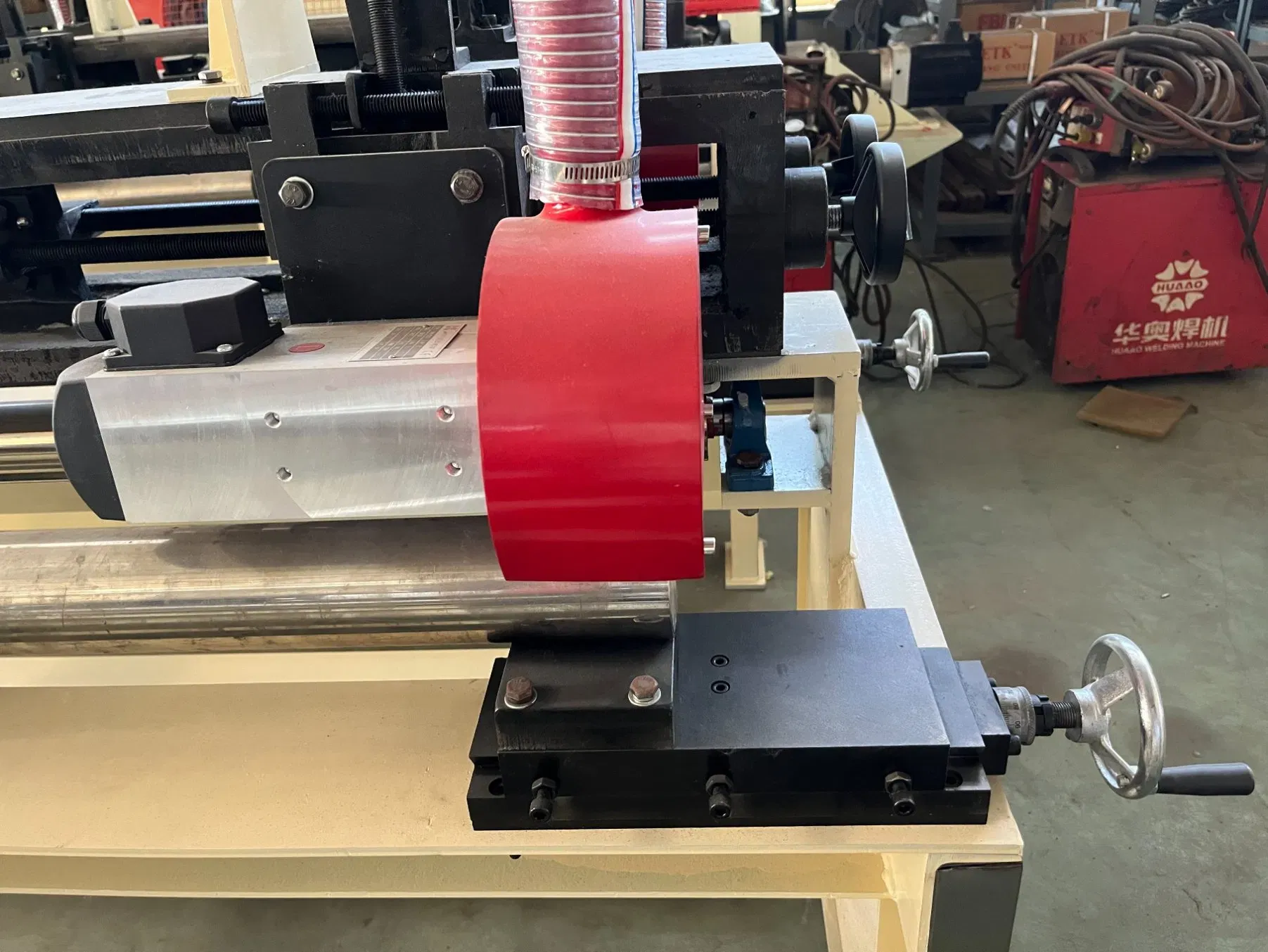 Машина для точного бумажного разметки для аккуратных и эффективных результатов