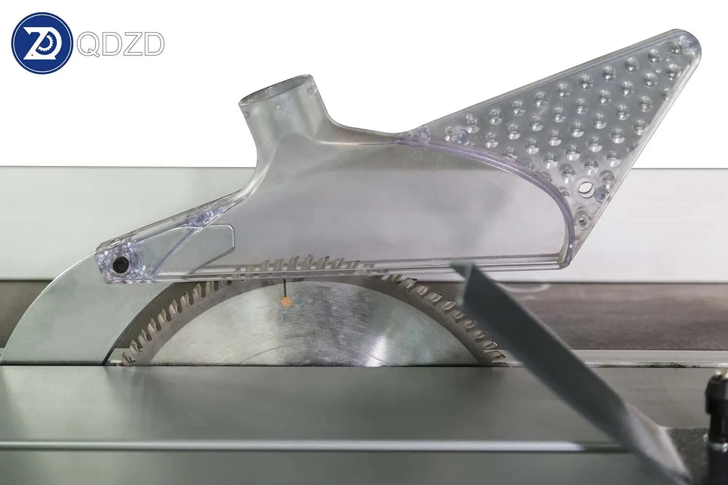 Прецизионный деревообрабатывающий слайд-панельный пилорама ZDV8D 3