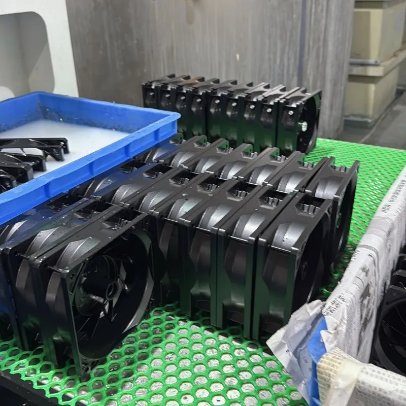 Точностной токарный станок с ЧПУ QT-32 для обработки автомобильных аксессуаров 3