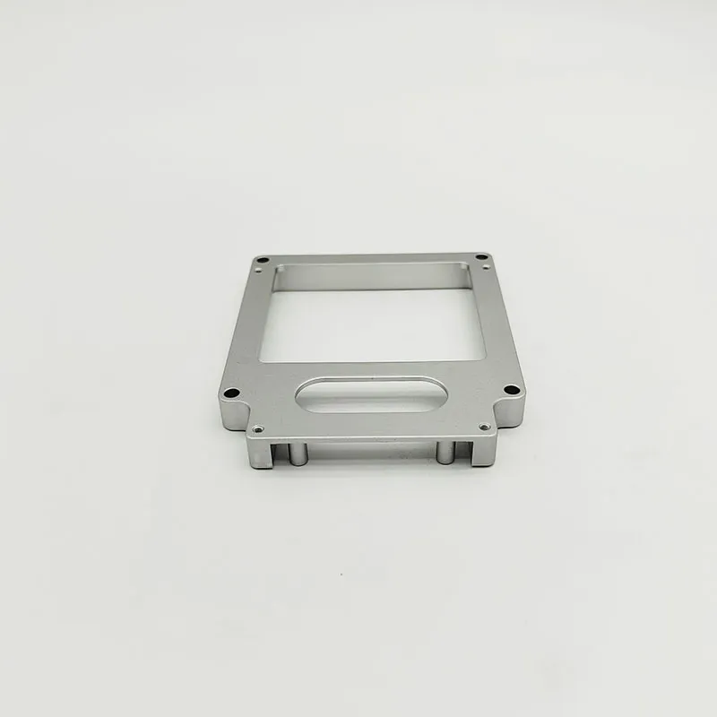 Автоматизированная линия роботов для обработки деталей 3