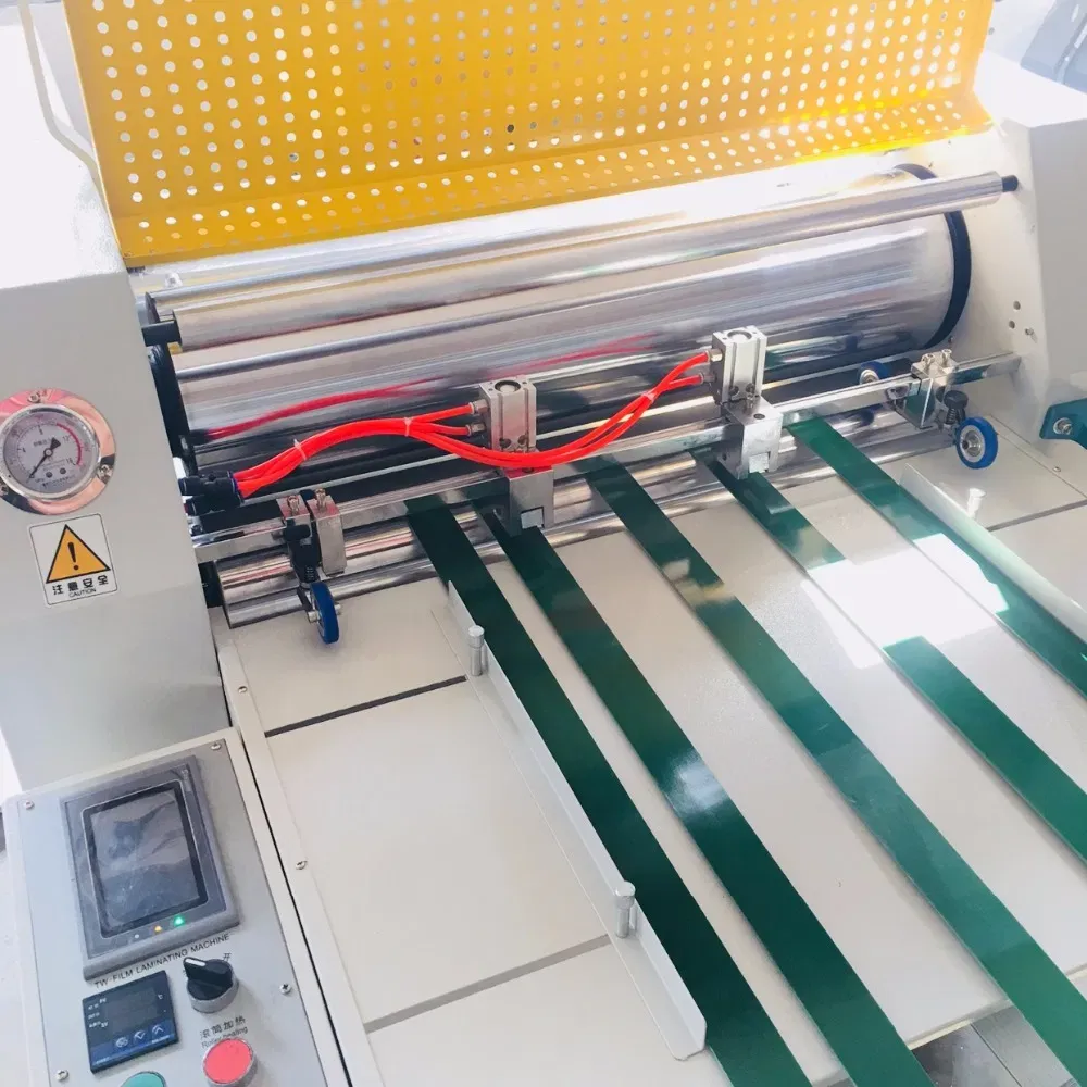 Полуавтоматическая ламинирующая машина с гидравлическим прессом и масляным обогревателем 885mm 3