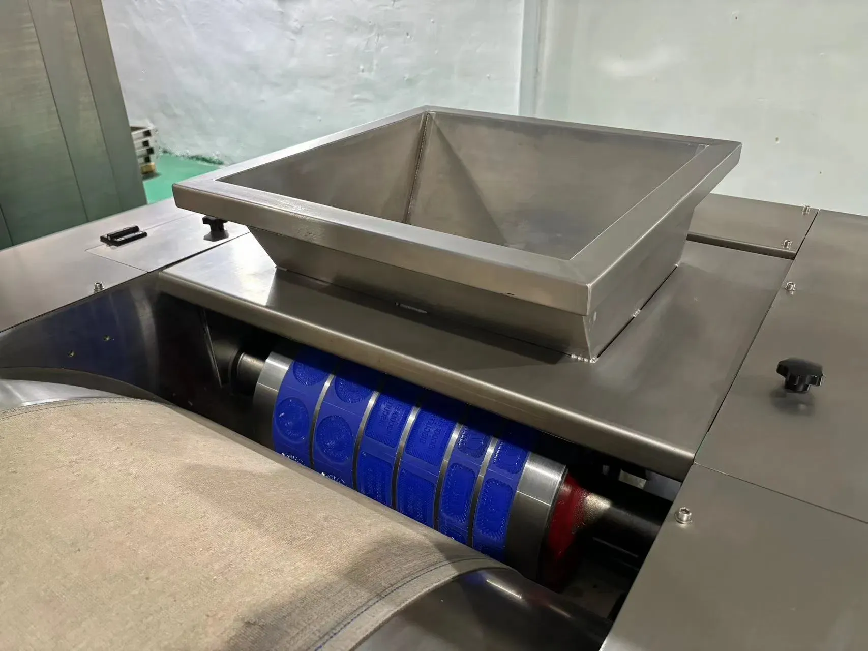 Полуавтоматическая Производственная Линия для Изготовления Песочного Печенья 6