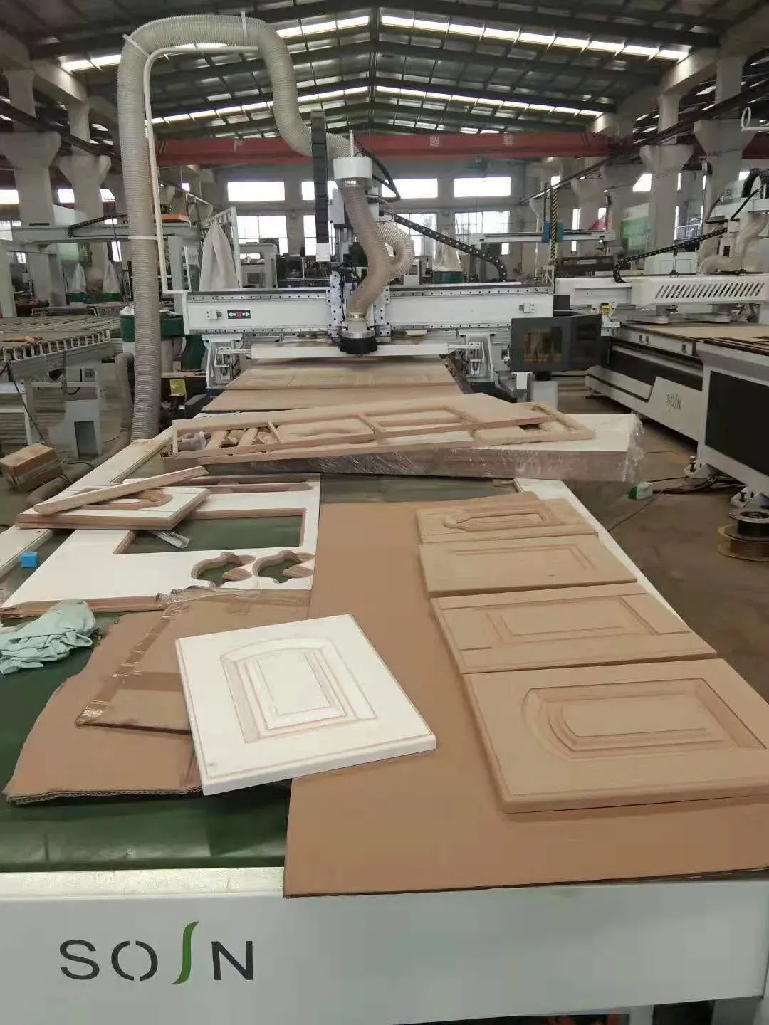 Автоматический инструментальный сменный ЧПУ фрезерный станок Сосн 16-Пiece 3