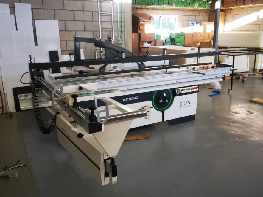 Профессиональная ленточная пила со столом MJ6132TAZ 2