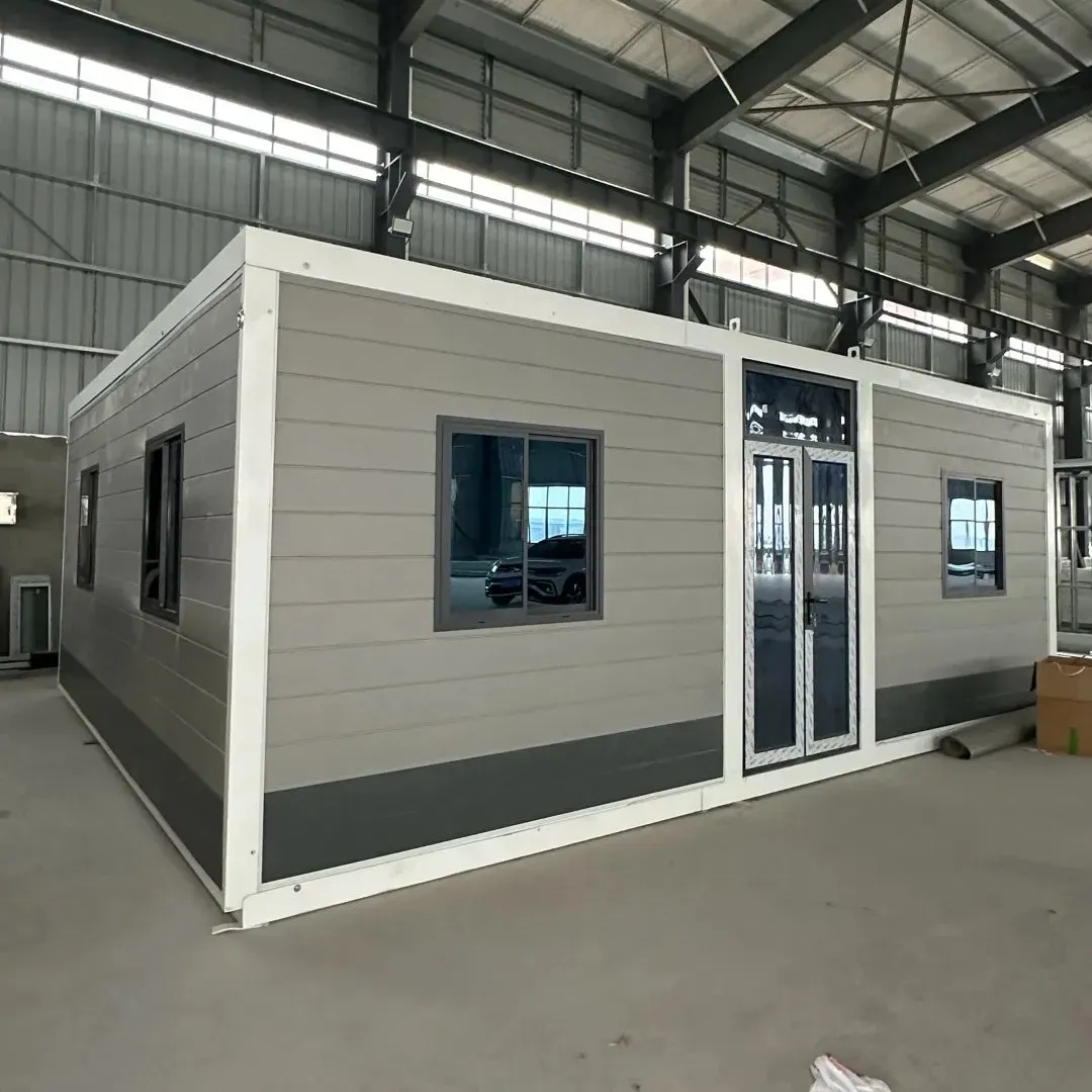 Съемный контейнерный дом с экономией пространства 3