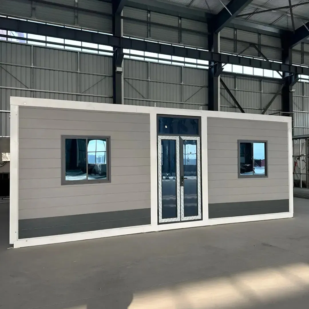 Съемный контейнерный дом с экономией пространства 2