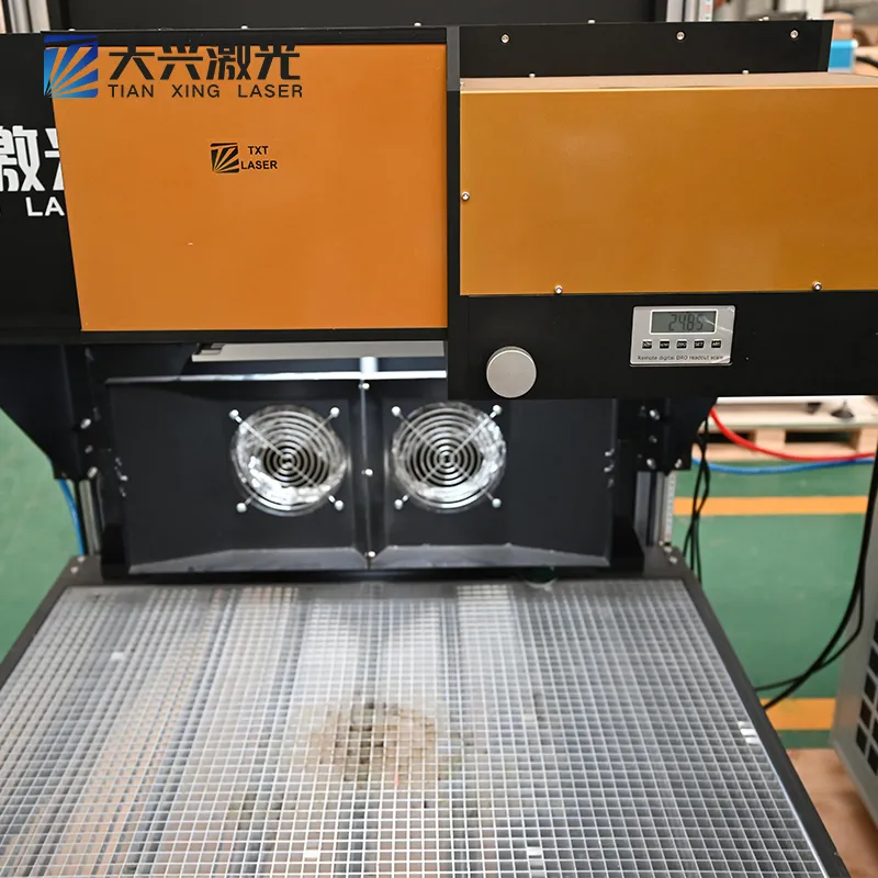 Профессиональная лазерная маркировочная машина для неметаллических материалов 5