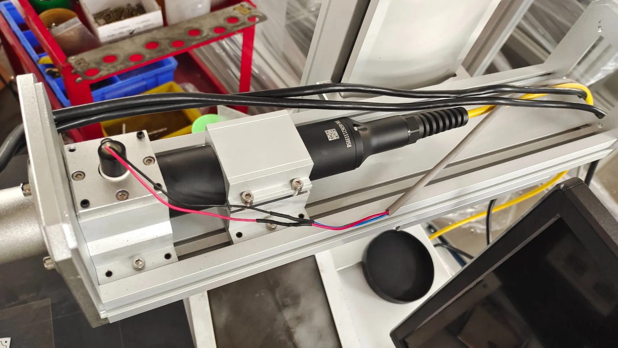 Профессиональный лазерный принтер для гравировки металлических серийных номеров 5