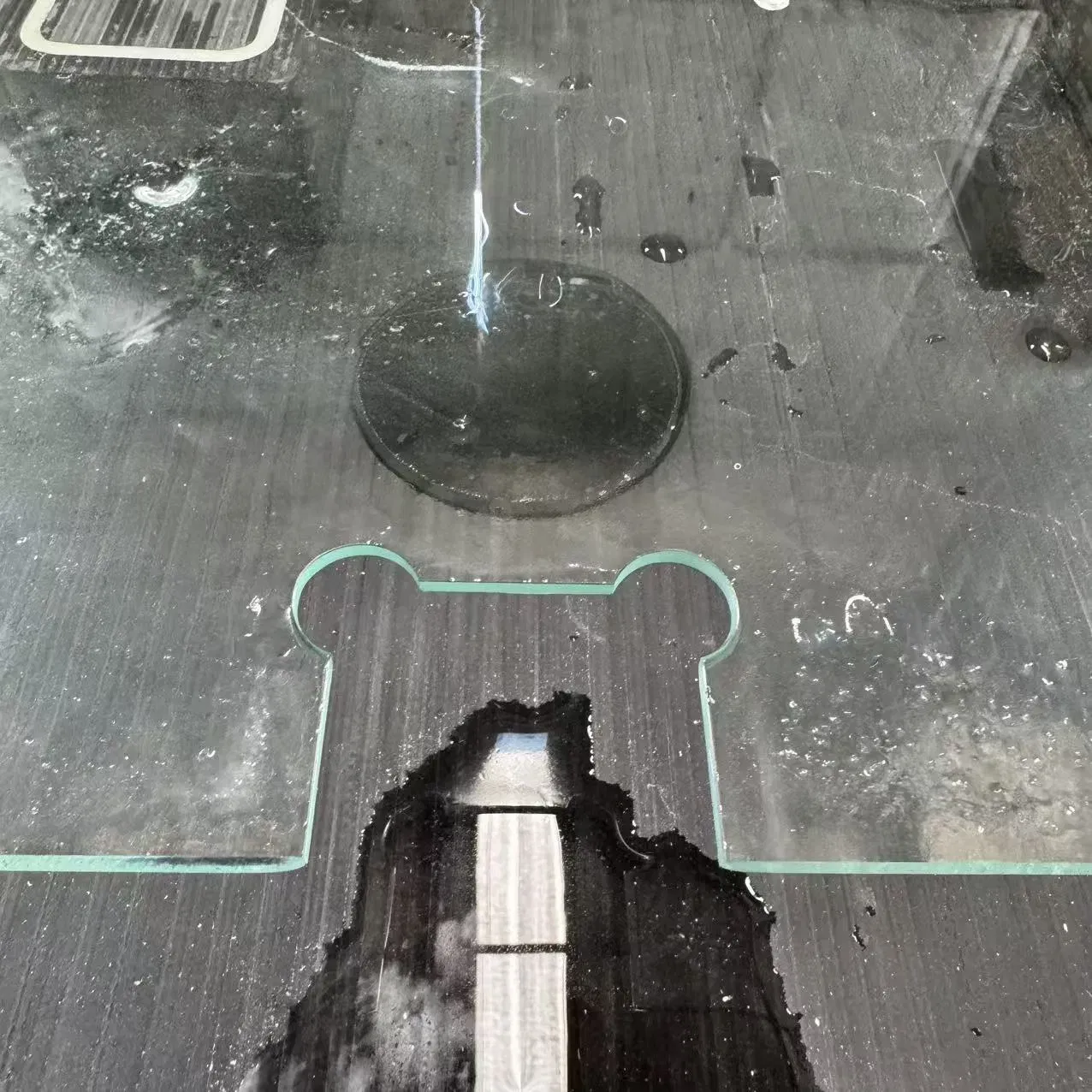 Корпус моторного узла для первого полностью автоматического трехосевого ЧПУ станка для фрезерования стекла 4