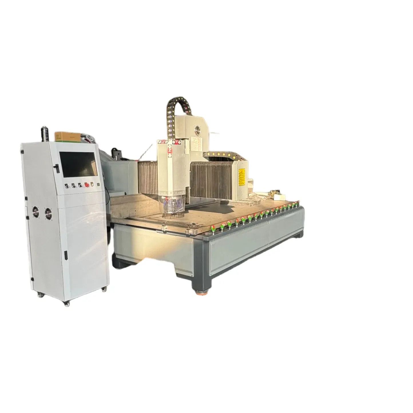 Автоматический трехосевой станок с ЧПУ для фрезерования стекла 5