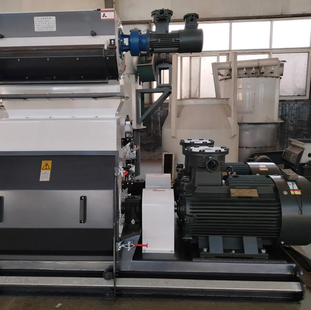 Ультратонкий двойной роторный микромельничный измельчитель для кормов для водных животных