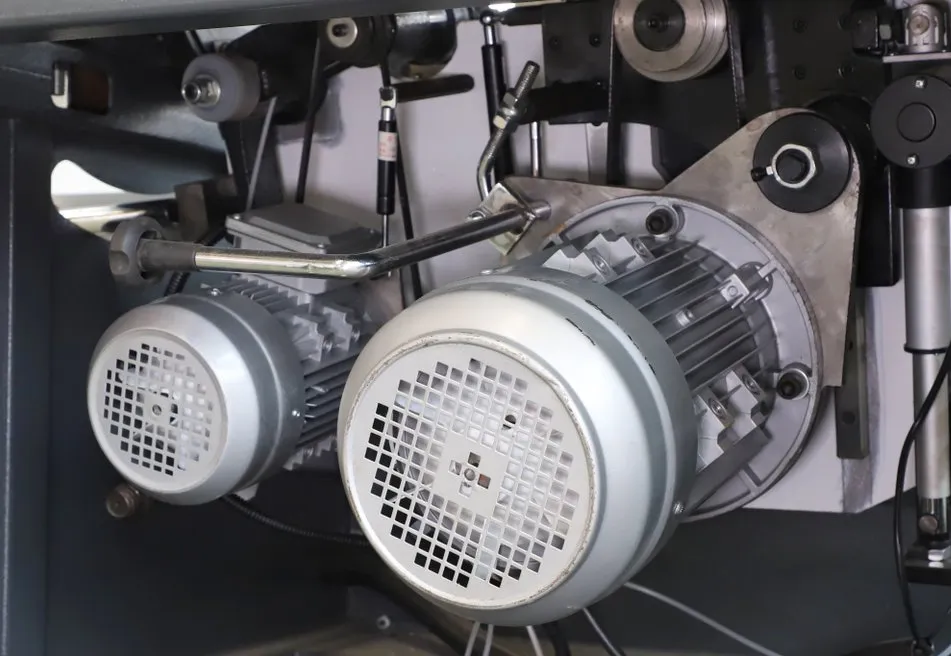 Профессиональная деревообрабатывающая машина MJ6132TD 4